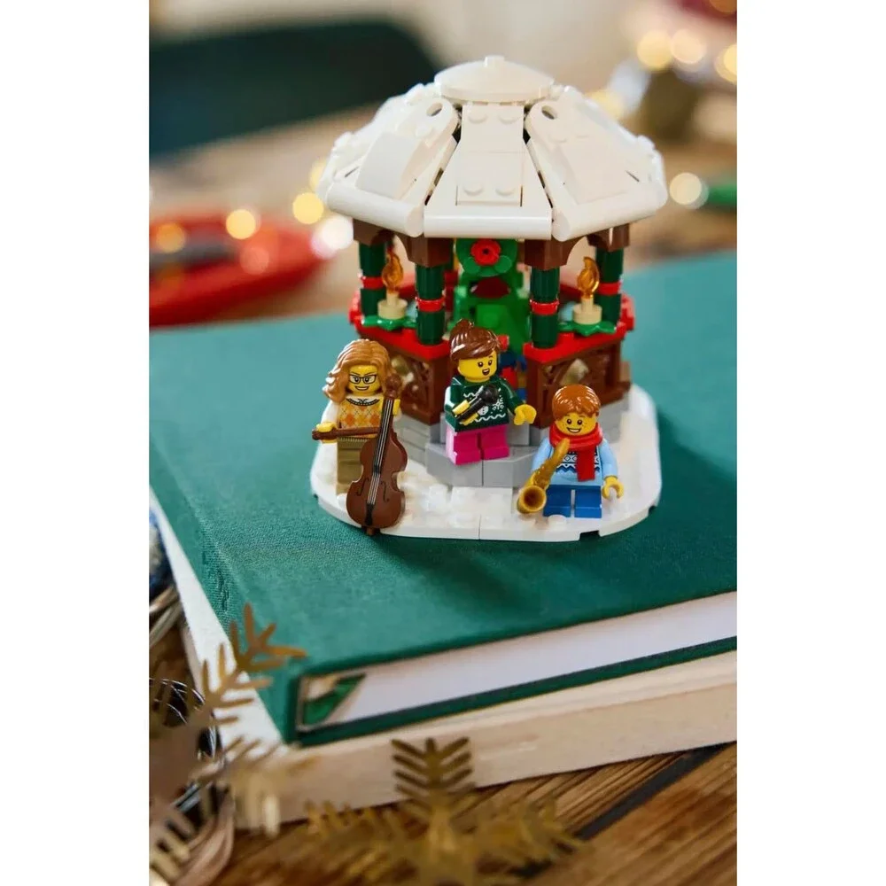 LEGO Winter Gazebo 40778 Christmas Village 2025 RETIRED Limited Edition Seasonal